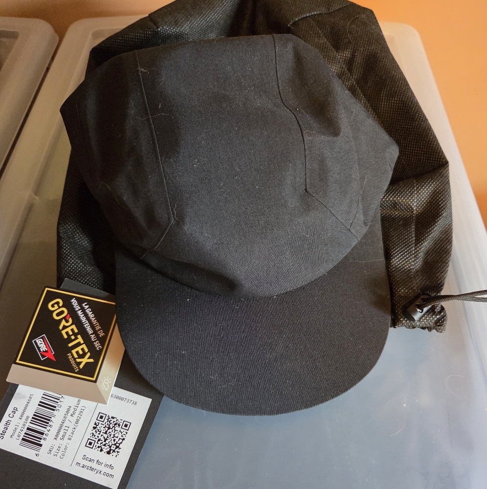 Arc'teryx Veilance Stealth Cap Small/medium New With Tags